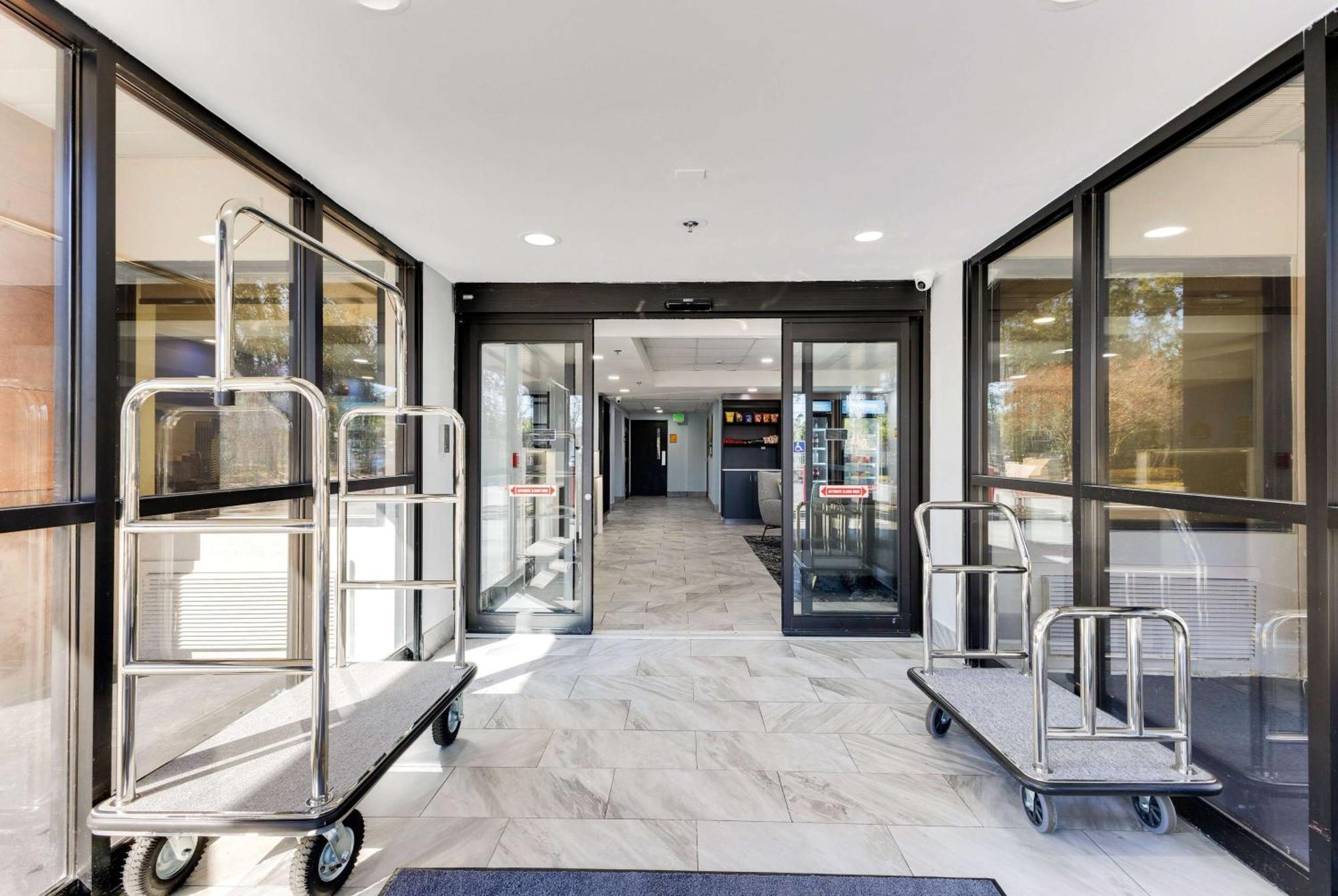 La Quinta Inn & Suites By Wyndham Jacksonville Mandarin Exterior foto
