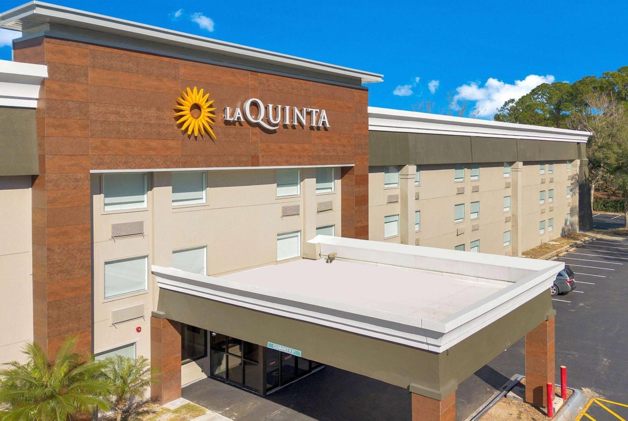La Quinta Inn & Suites By Wyndham Jacksonville Mandarin Exterior foto